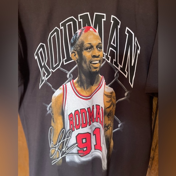 Tshirt - Picture 2 of 2